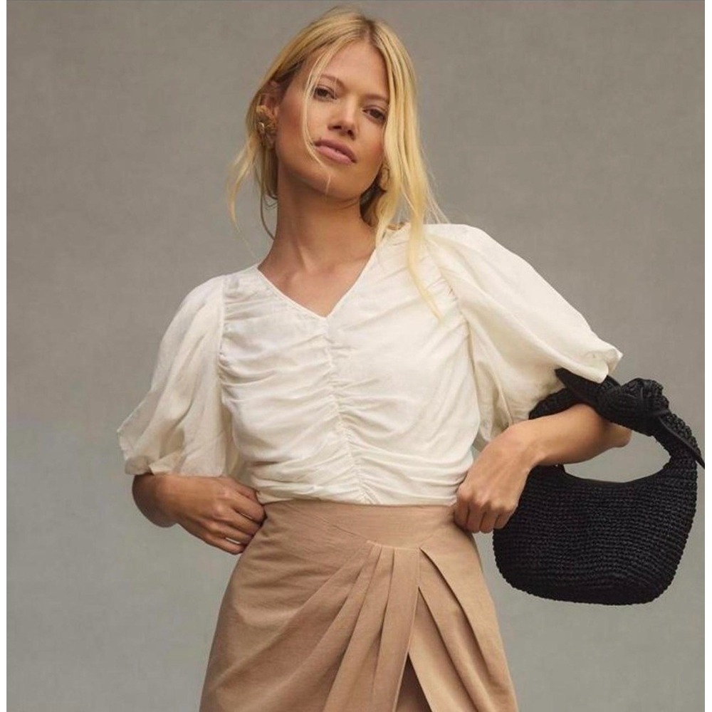Anthropologie Pilcro XS‎ White Ruched Puff Sleeve V-Neck Smocked Blouse Top